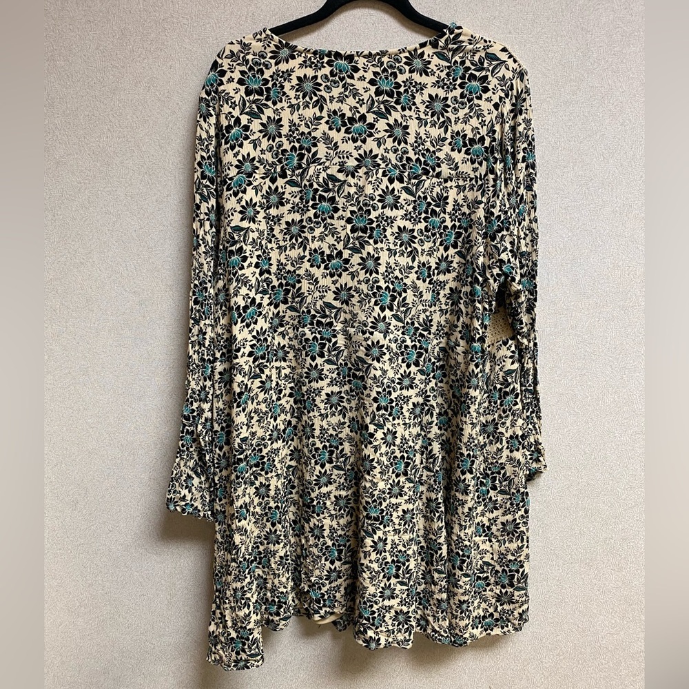 Torrid Mini Gauze Lace-Up Floral Skater V Neck Dress Beige Size 4 - Picture 7 of 14